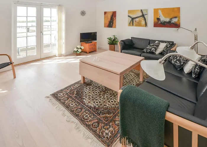 Two-bedroom In Lägenhet